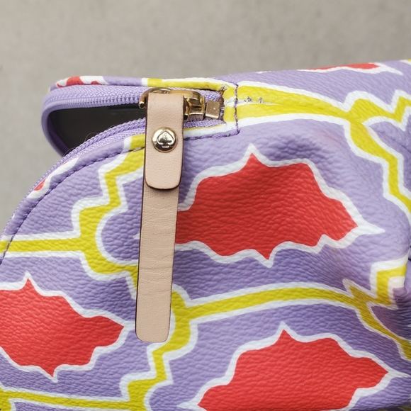 New Kate Spade Cabana Tile Multicolored Grainy Vinyl and Natural Cowhide Pouch. - Picture 7 of 15